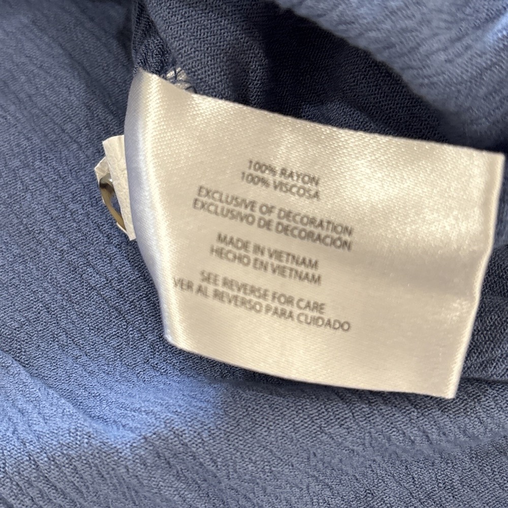 ORVIS Women's Gauzy Button Front Textured Relaxed Fit Top Size M - Picture 10 of 10